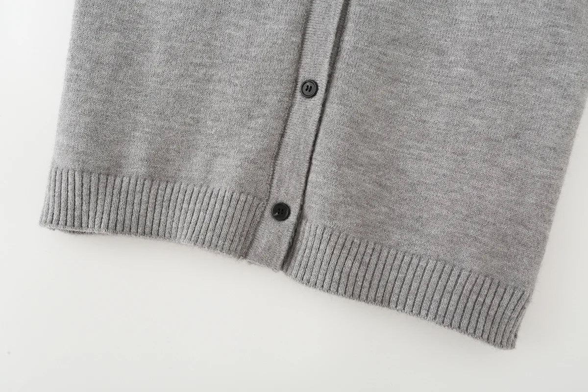 Retro Chic Knit Vest