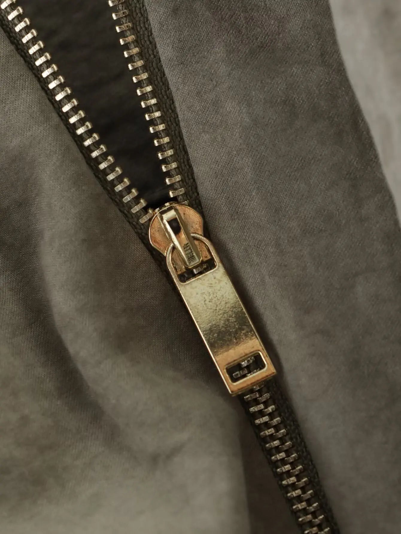 VersaGlow Pleated Puffy Jacket, Glow Bloom Aura, Clothes,Jacket