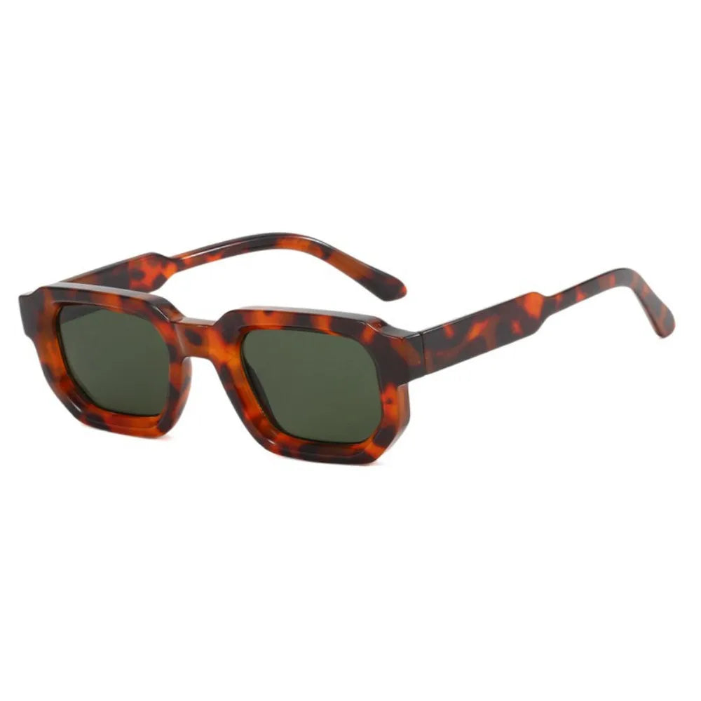 Sunglasses with tortoiseshell frame and Leopard Punk Square Shades