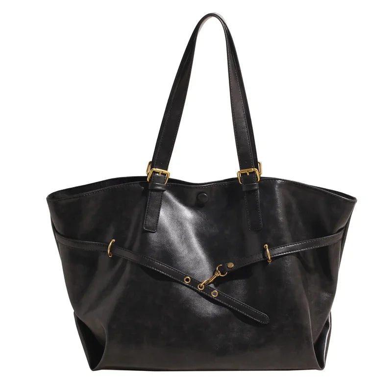 Retro luxe winter tote in cream faux shearling